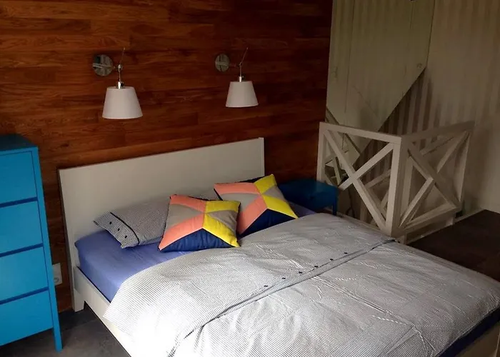 Dwupoziomowy Yakima * Puck